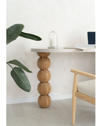 Designerskie biurko kosmetyczne