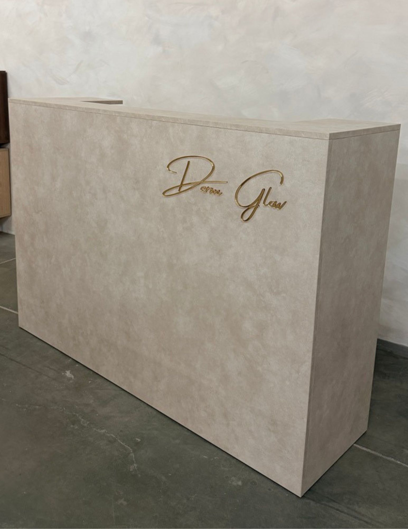 Gold Logo Customization