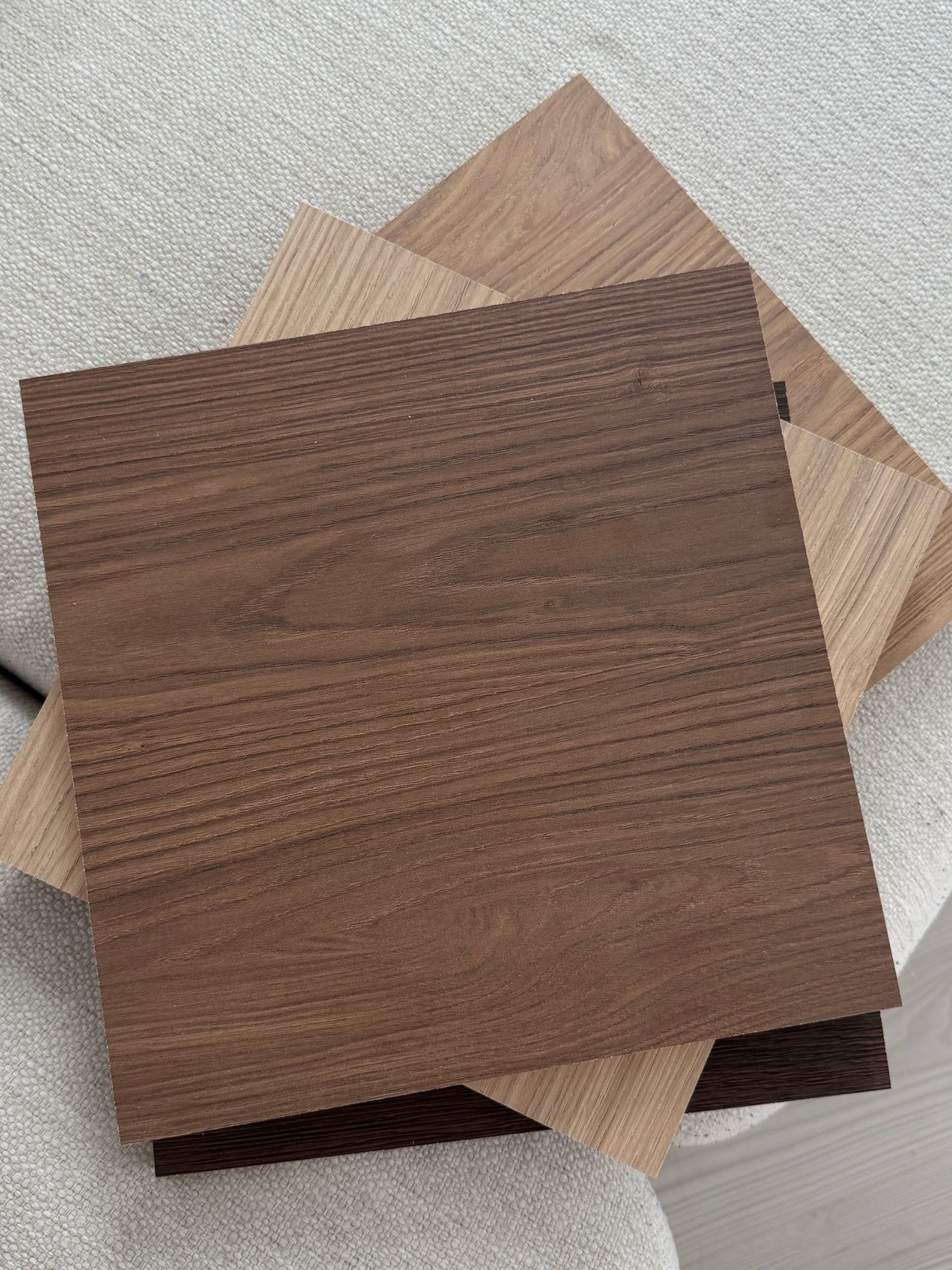 Sample of WOOD-LOOK furniture board