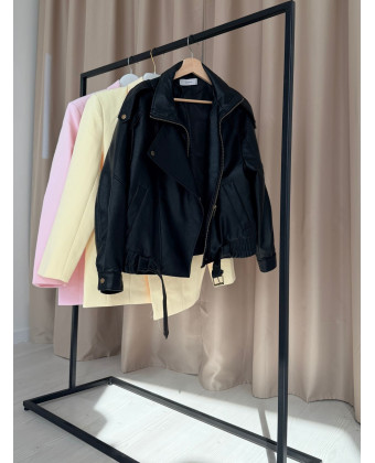 Black metal hanger