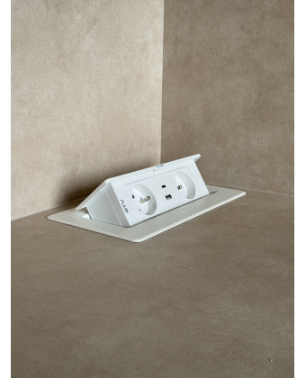 Vestavná zásuvka pro recepční pulty Boeva | USB a USB-C