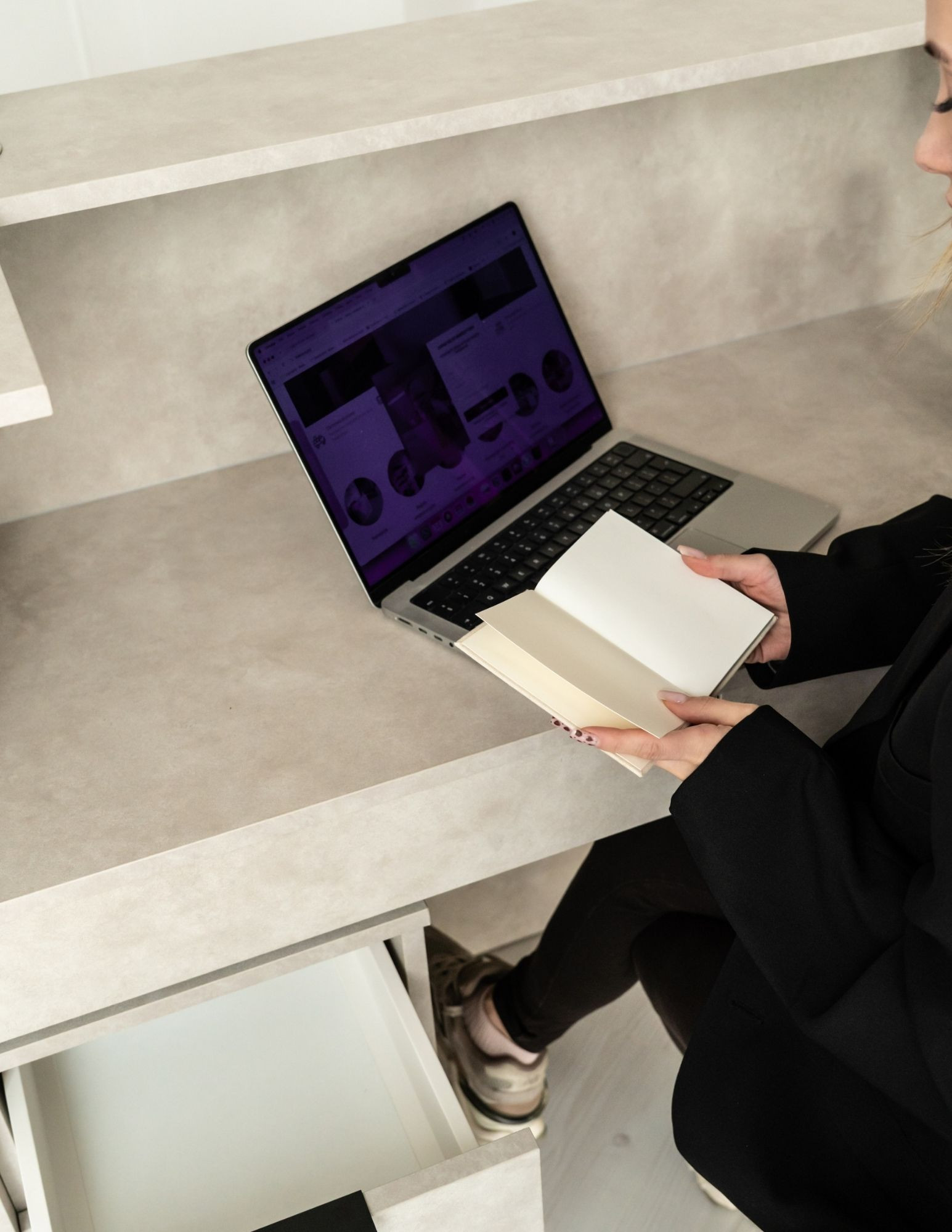 DUNA Reception Desk – Hair Salon Counter with Travertine-Look Finish, 80–160 cm  BOEVA
