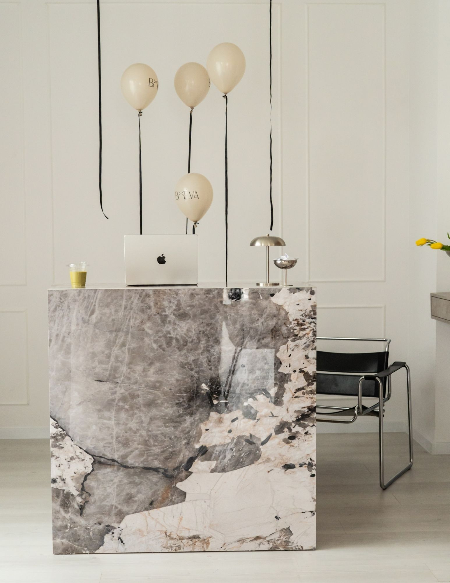 ARTE – recepční pult 110 cm do kosmetického salonu | BOEVA