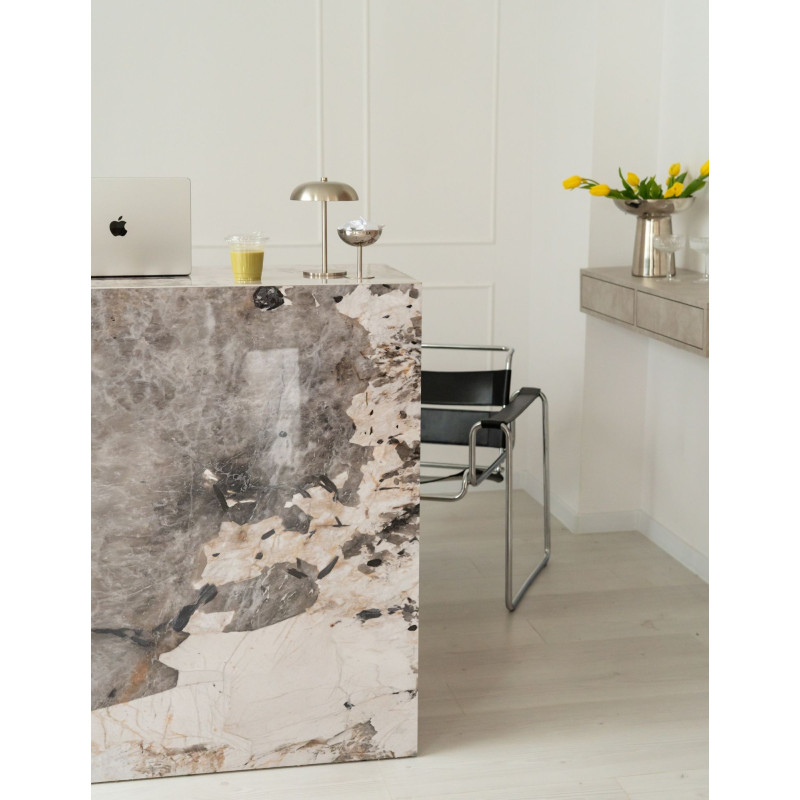 ARTE – 110 cm langer Empfangstresen für einen Beauty-Salon | BOEVA